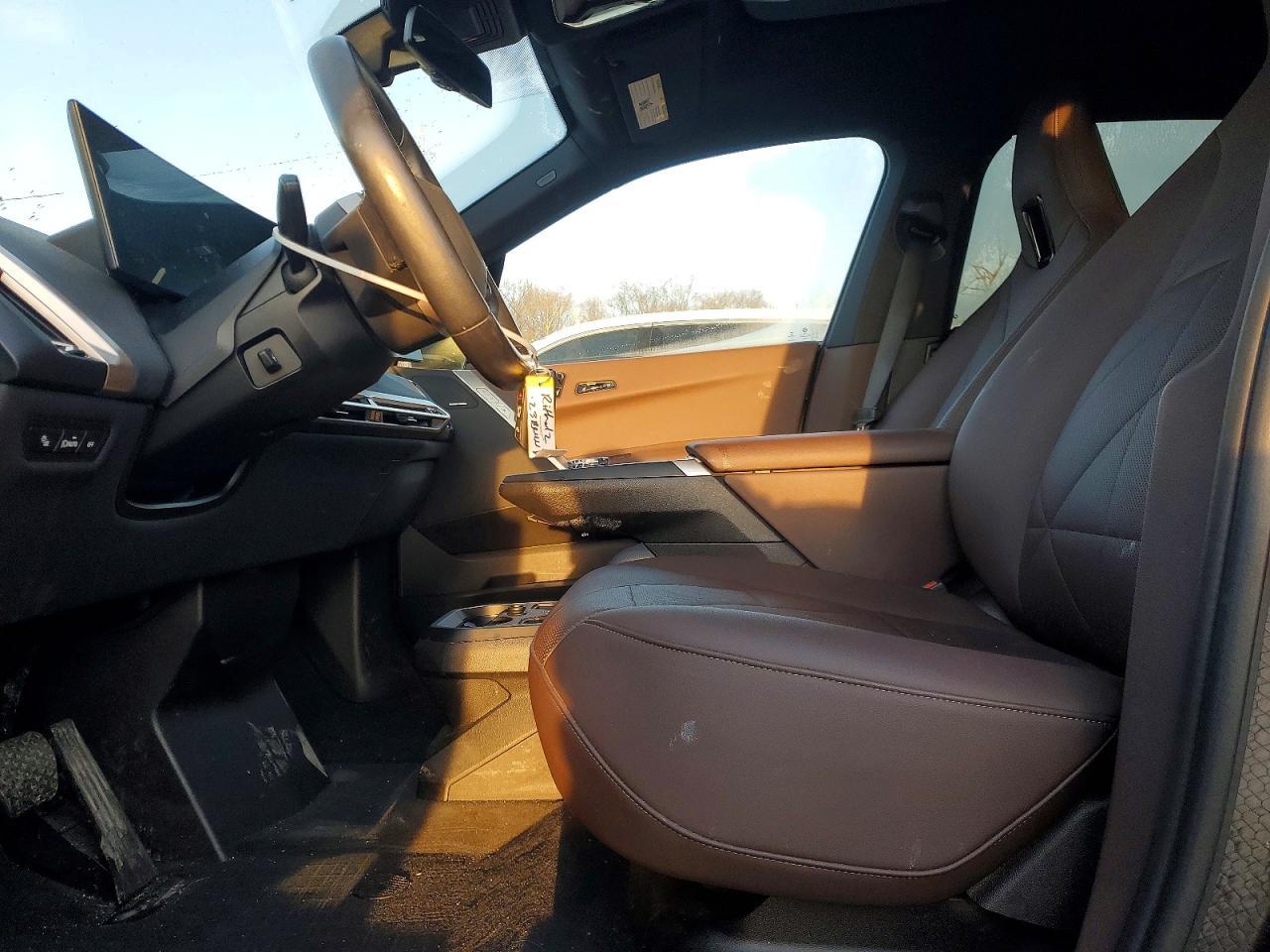2023 BMW iX