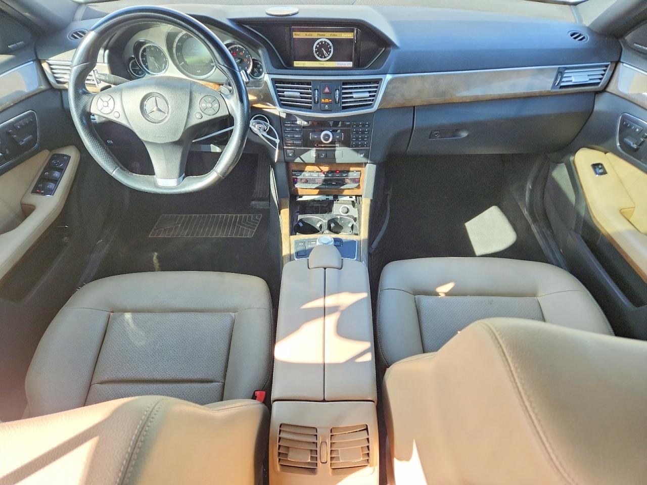 2010 MERCEDES-BENZ E-Class