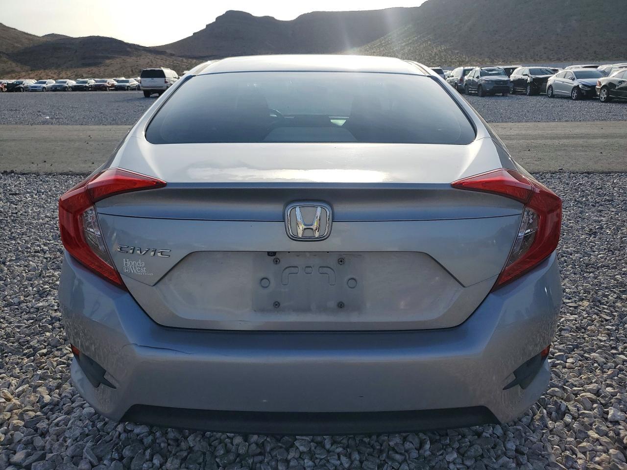 2016 HONDA CIVIC