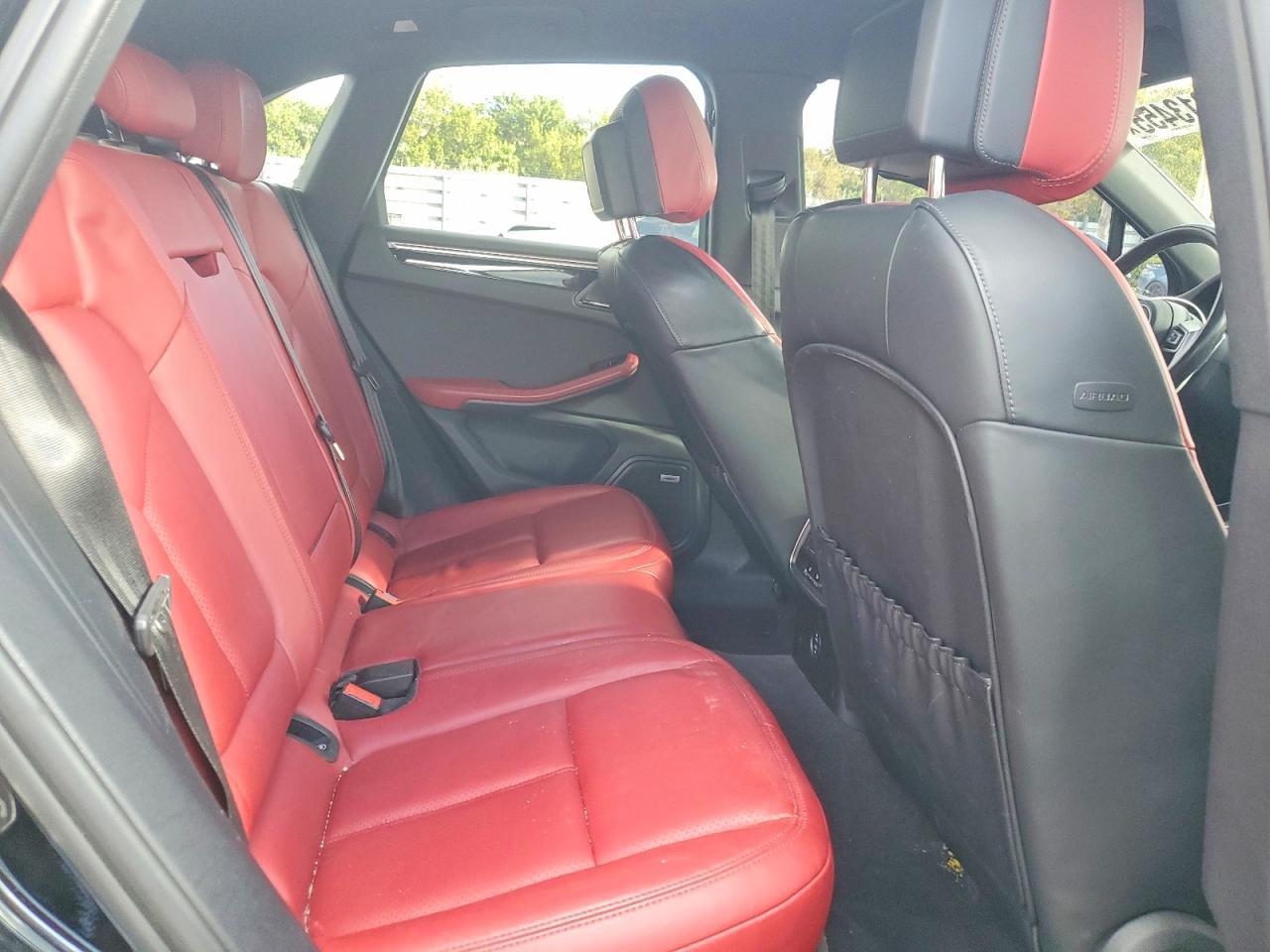 2023 PORSCHE Macan