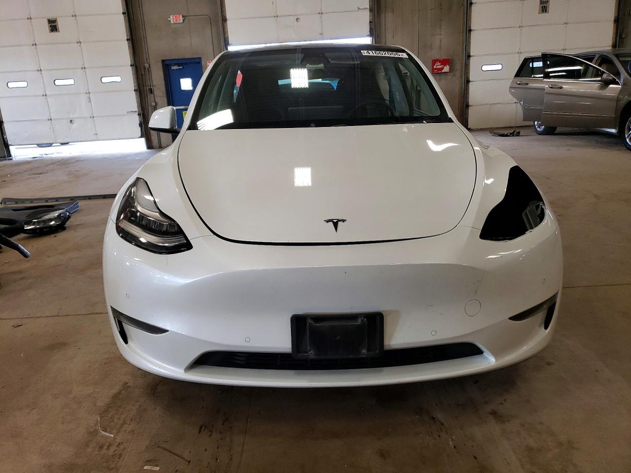 2020 TESLA MODEL Y