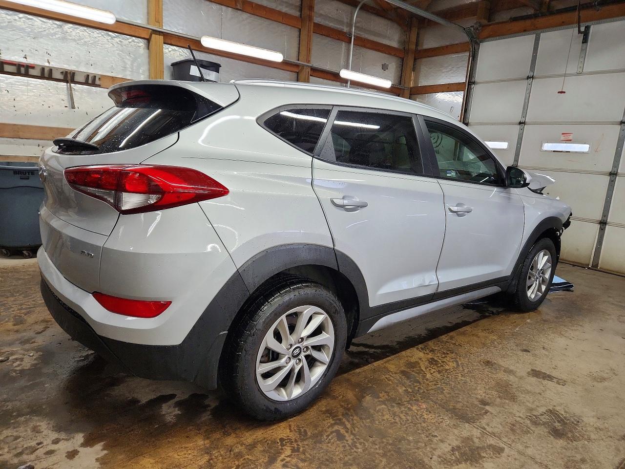 2017 HYUNDAI TUCSON
