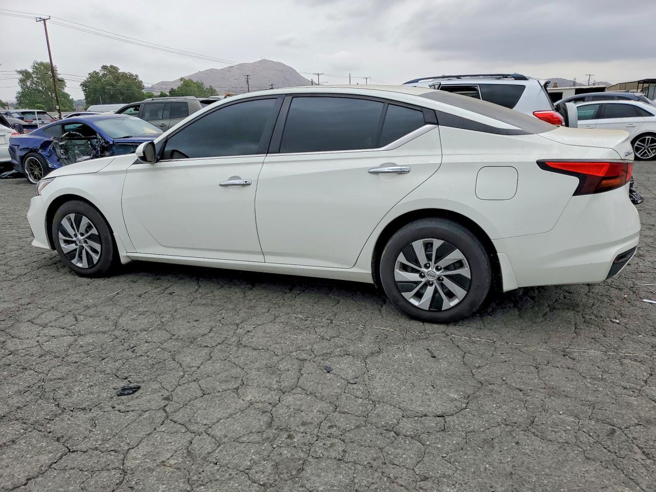 2020 NISSAN ALTIMA