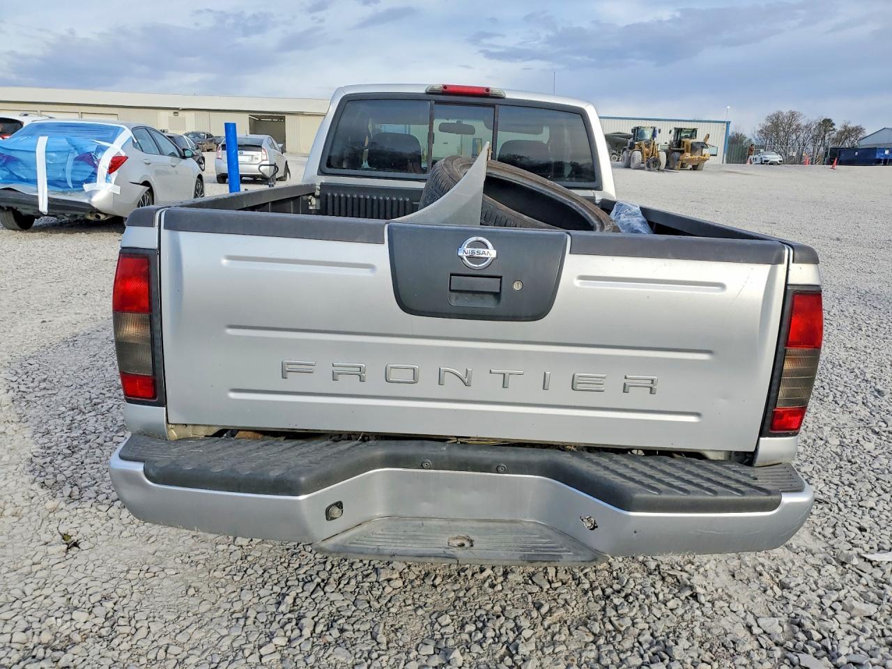 2004 NISSAN Frontier