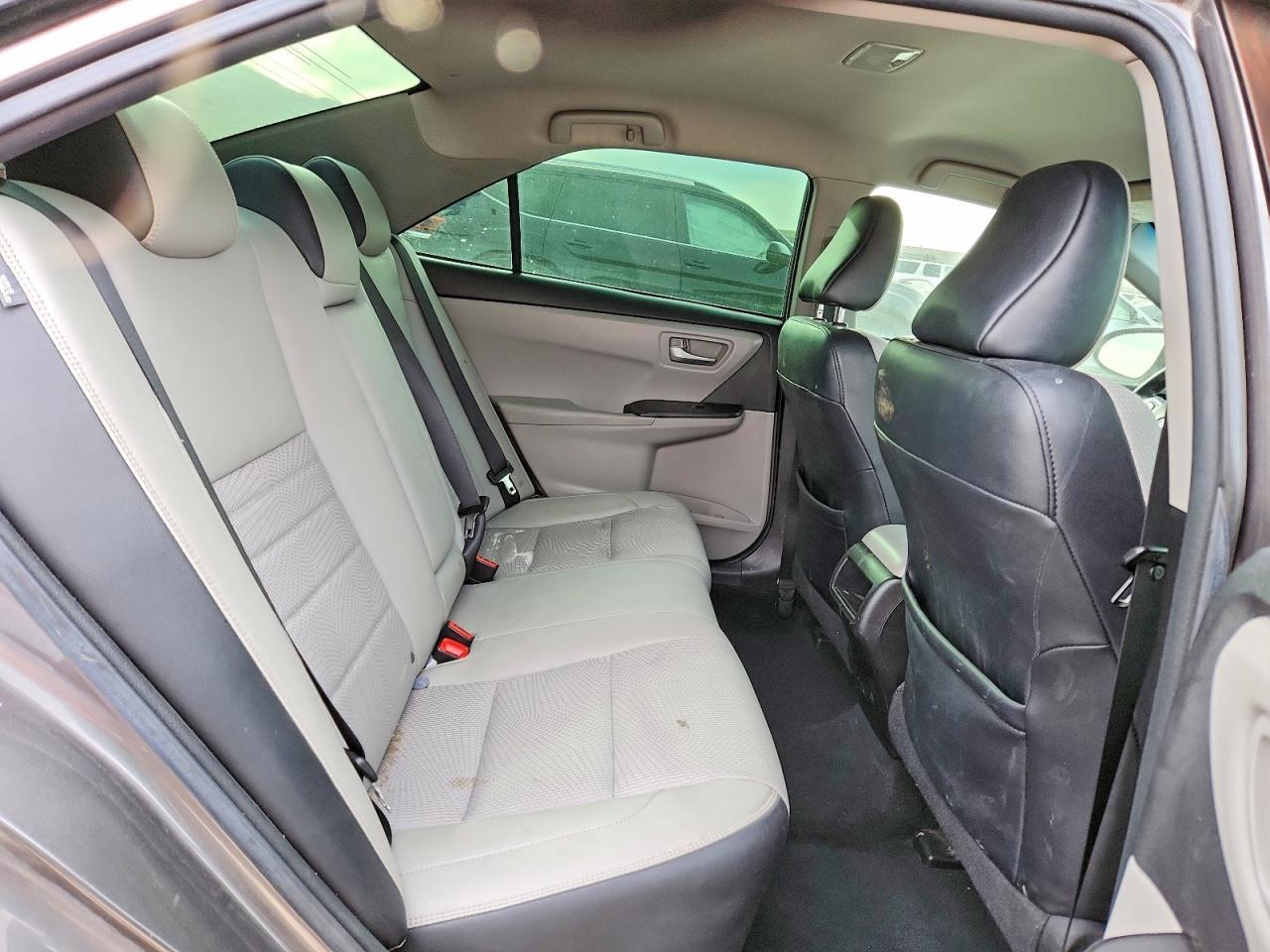 2017 TOYOTA CAMRY