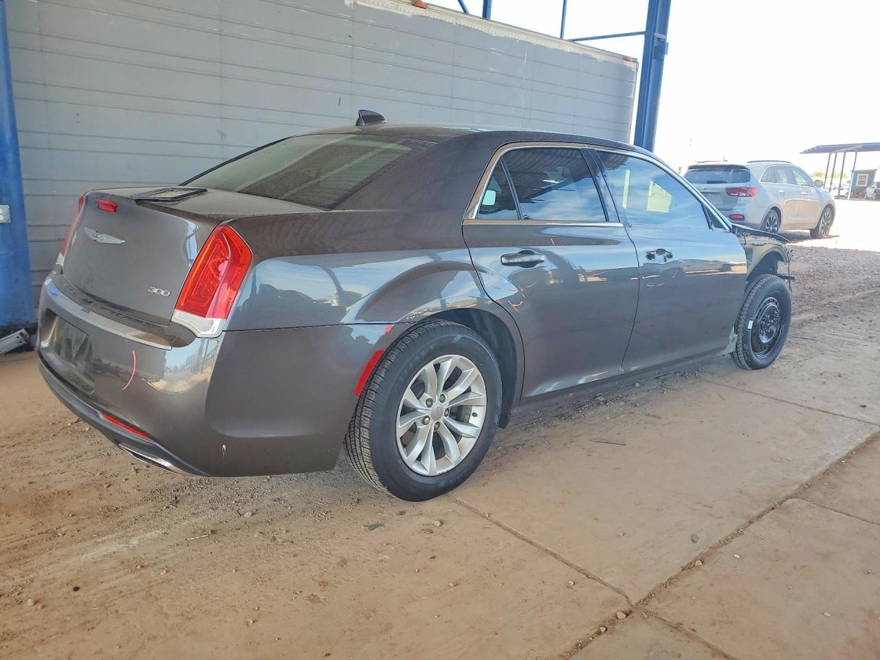 2016 CHRYSLER 300
