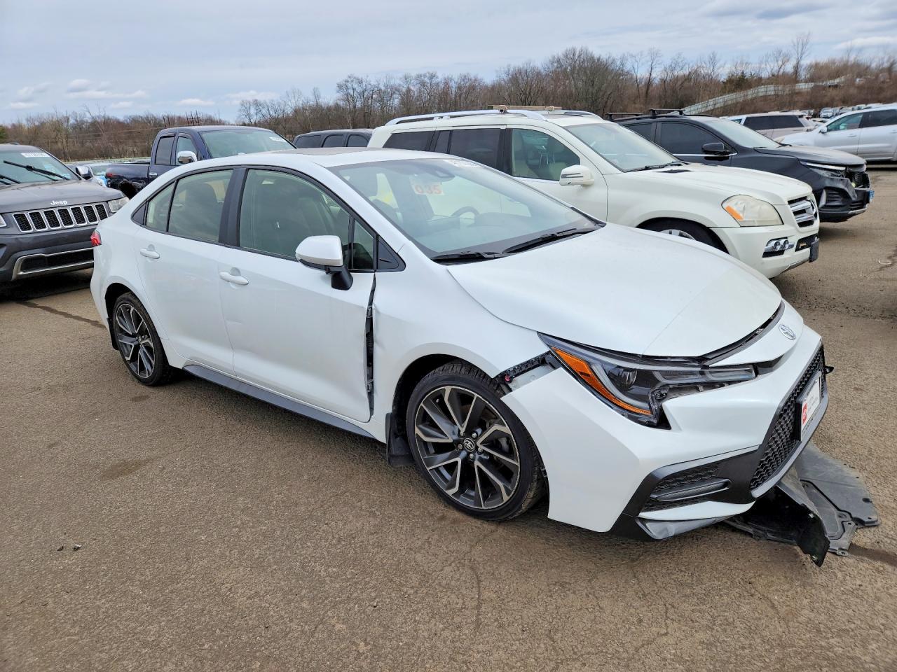 2022 TOYOTA COROLLA