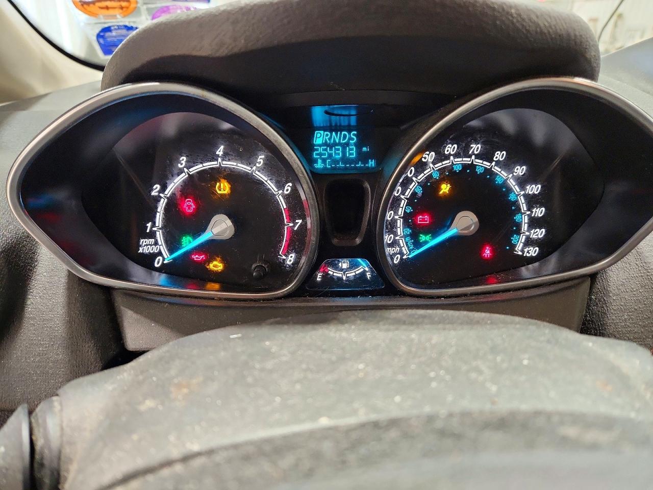 2014 FORD Fiesta