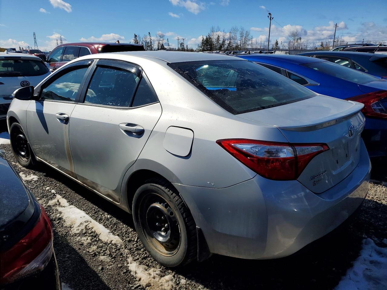2015 TOYOTA COROLLA