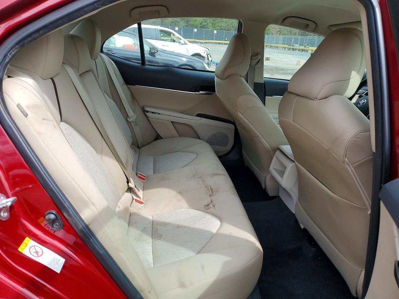 2018 TOYOTA CAMRY