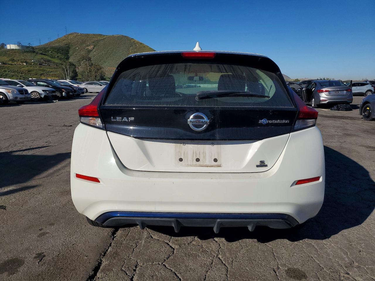 2019 NISSAN LEAF