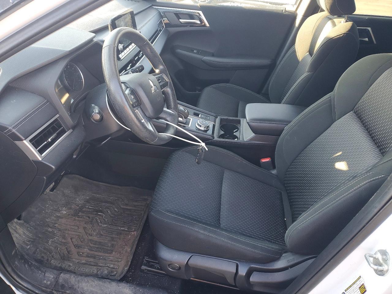 2022 MITSUBISHI outlander