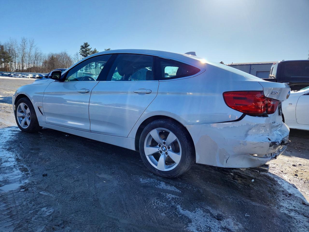 2016 BMW 3 SERIES