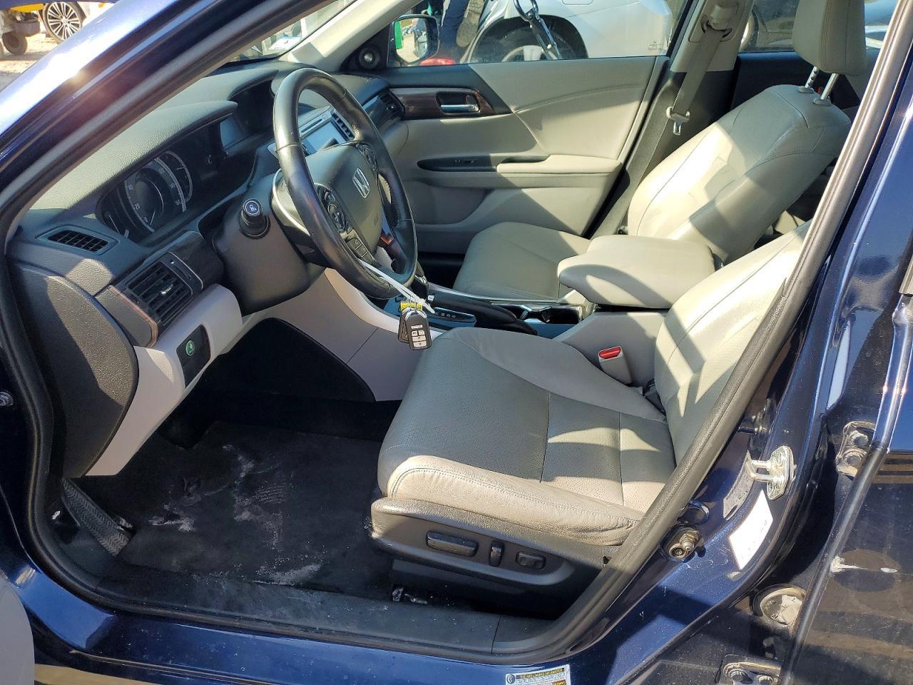 2017 HONDA ACCORD