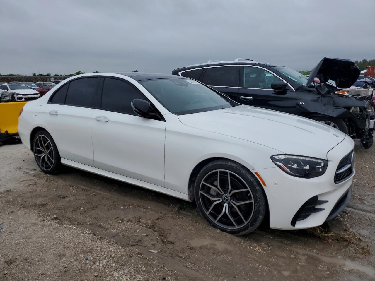 2021 MERCEDES-BENZ E-Class