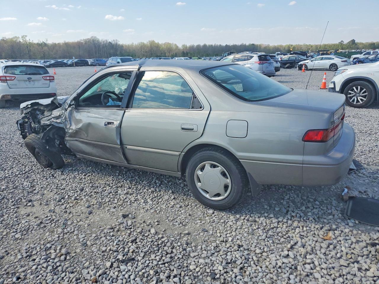 1998 TOYOTA CAMRY