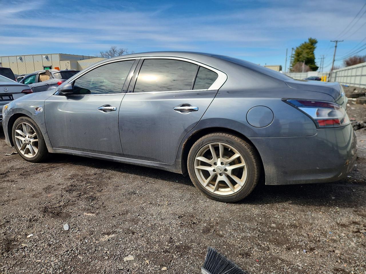 2014 NISSAN Maxima