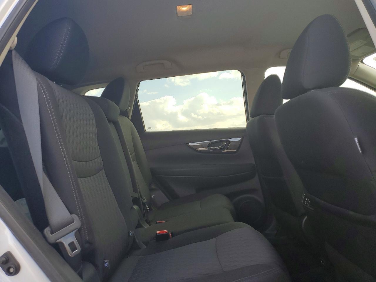 2019 NISSAN ROGUE