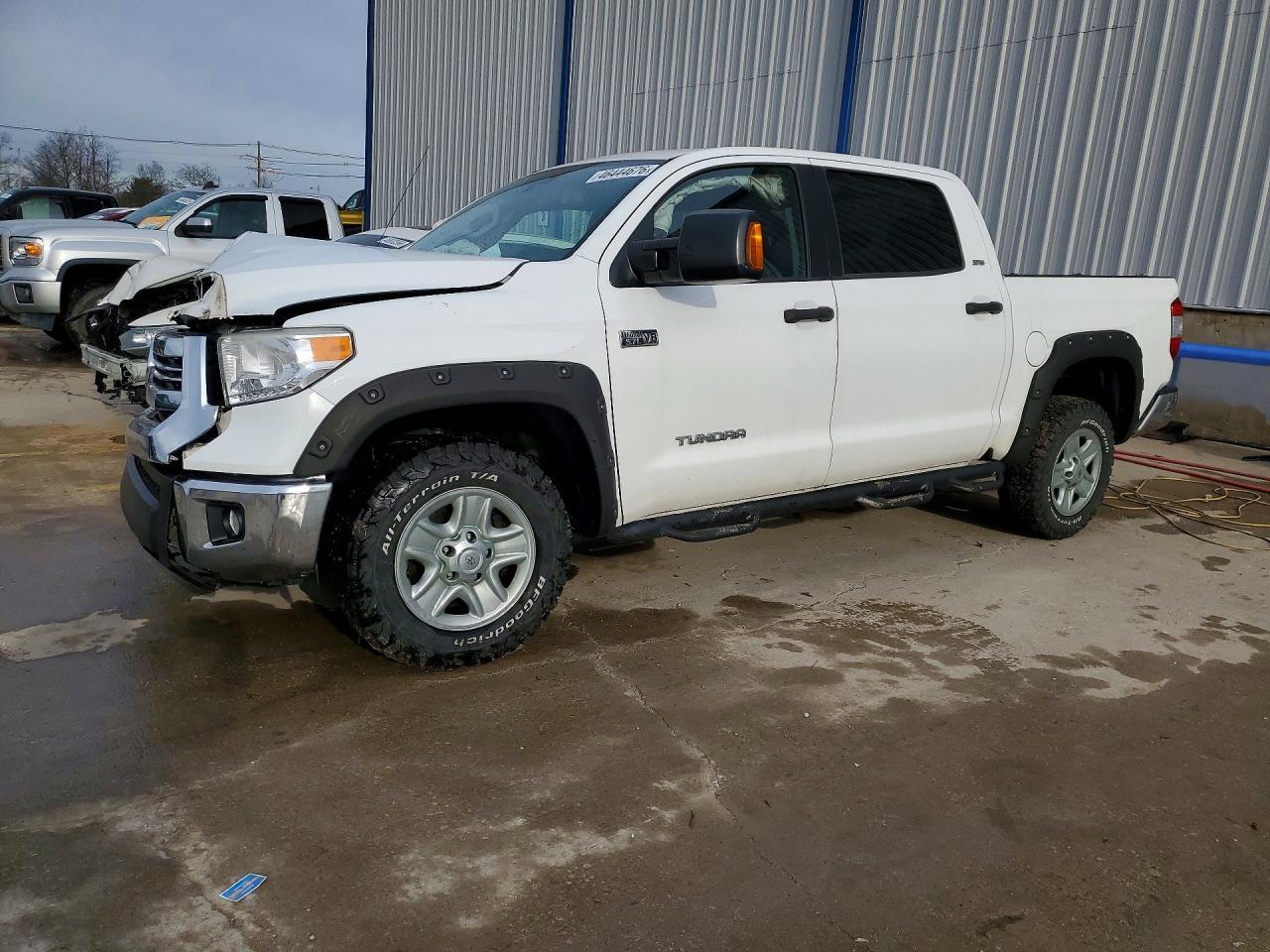 2016 TOYOTA TUNDRA