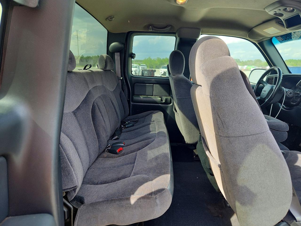 2002 GMC Sierra