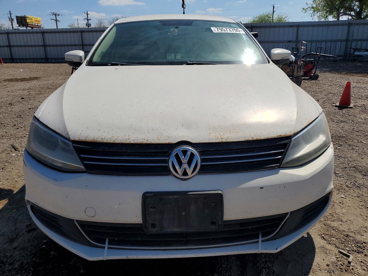 2013 VOLKSWAGEN JETTA