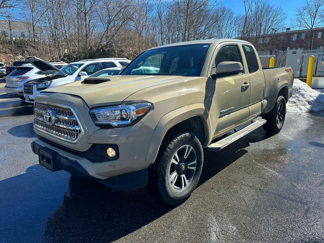 2016 TOYOTA TACOMA