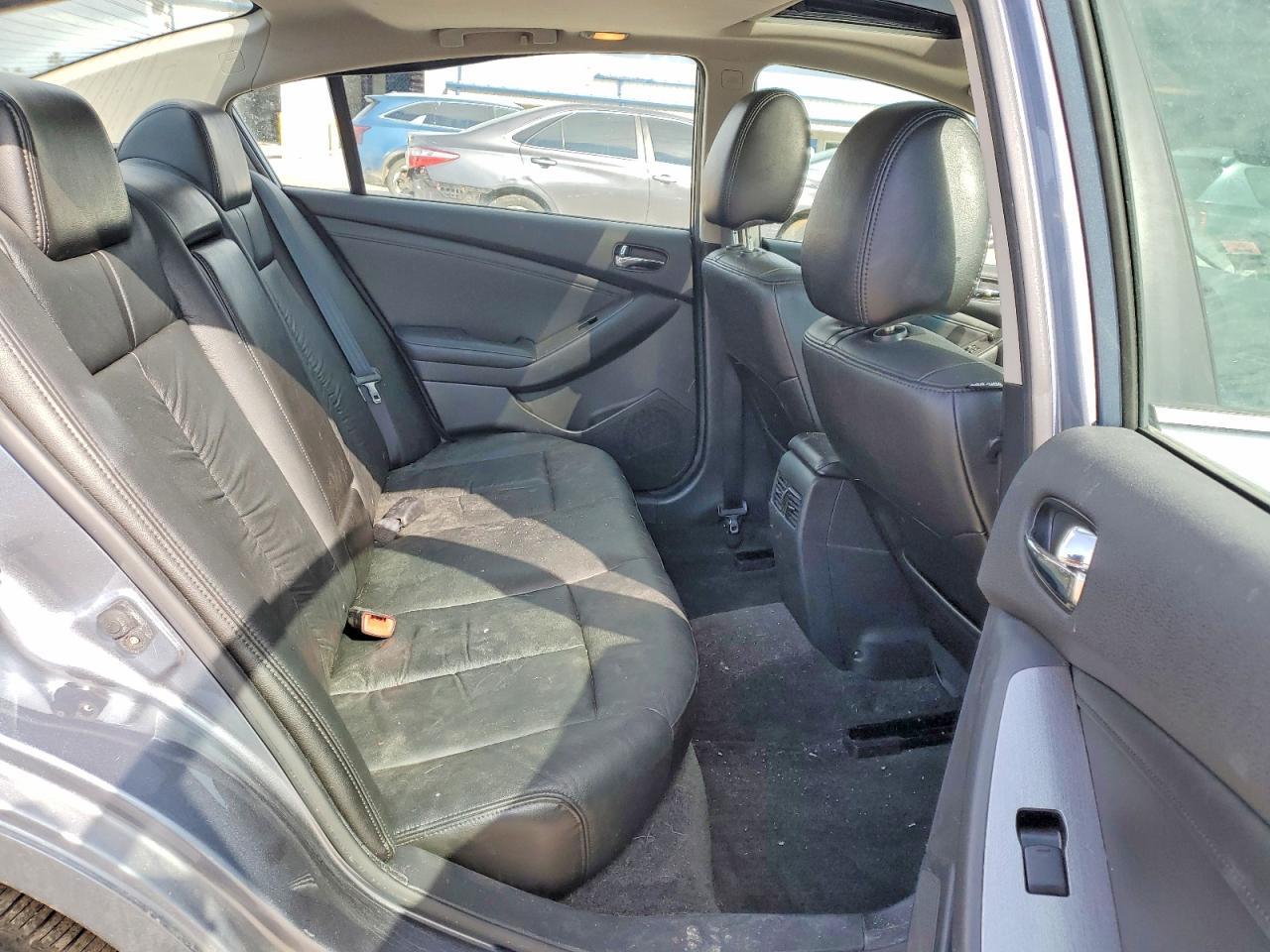 2010 NISSAN ALTIMA
