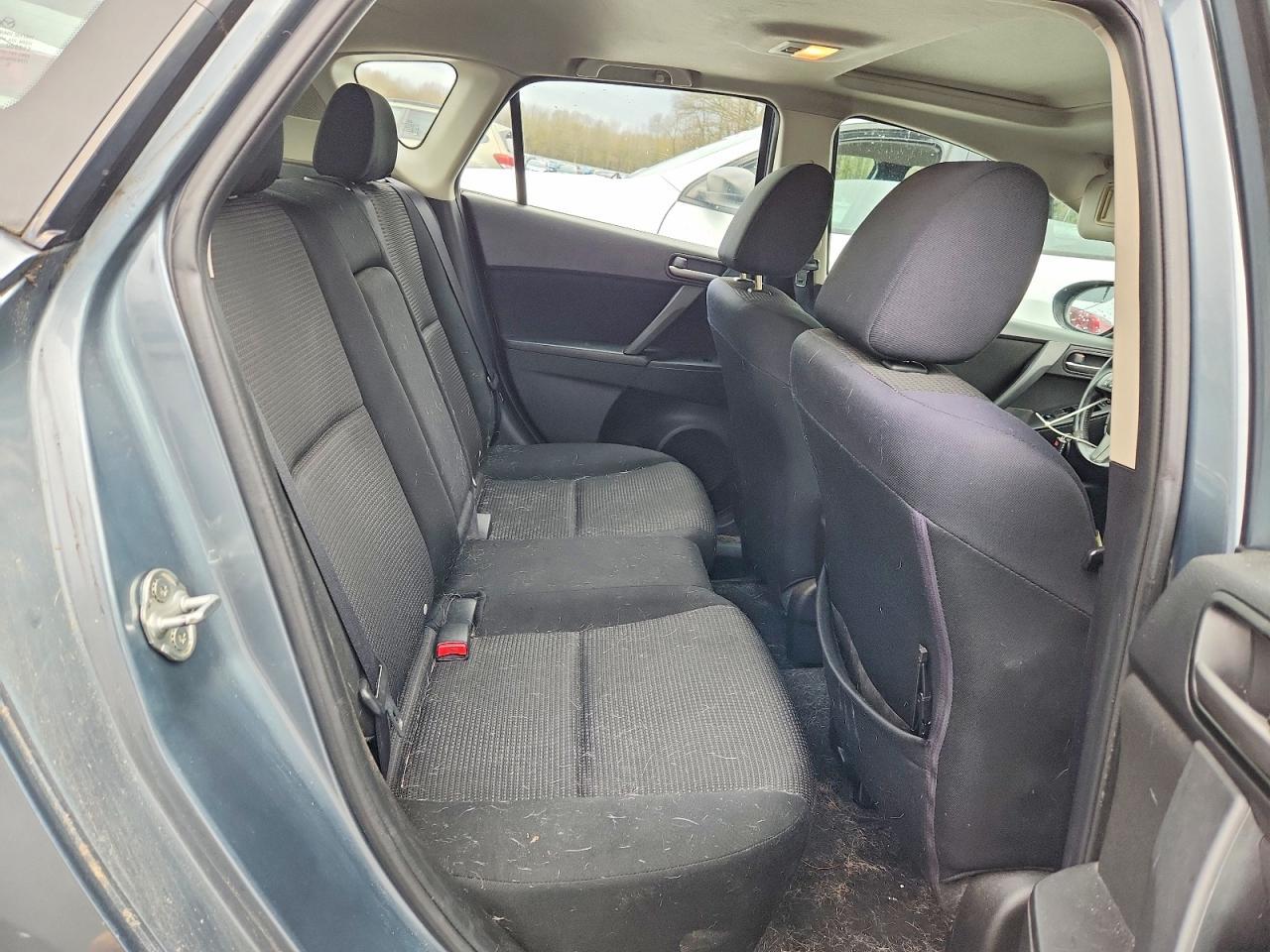 2012 Mazd Mazda3