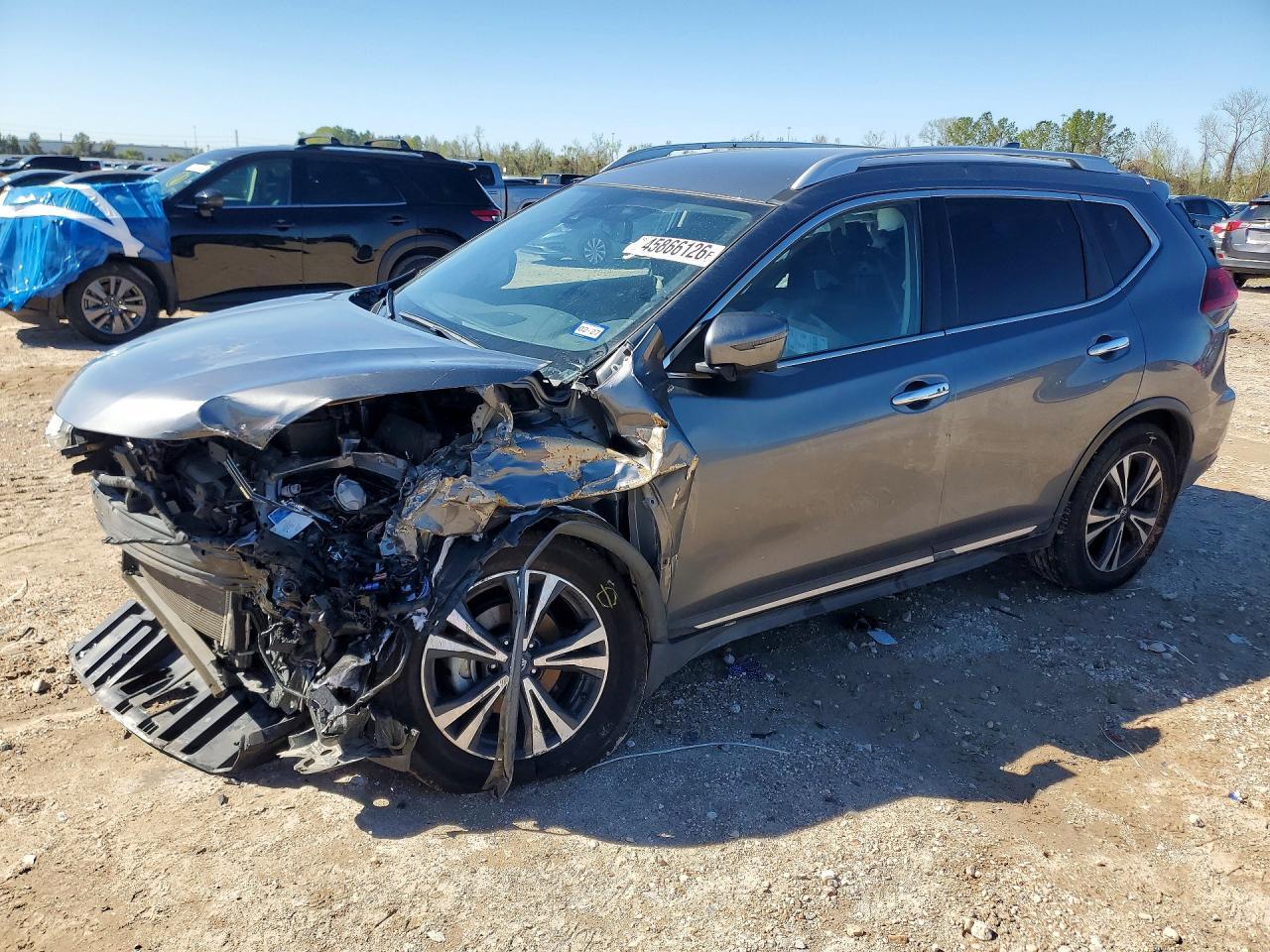 2018 NISSAN ROGUE