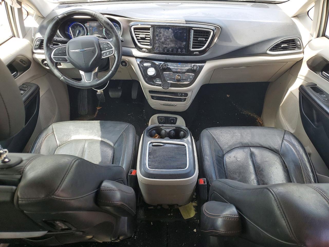 2020 CHRYSLER Pacifica