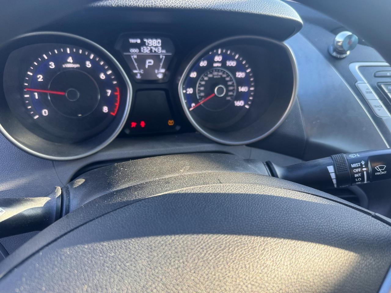 2011 HYUNDAI ELANTRA