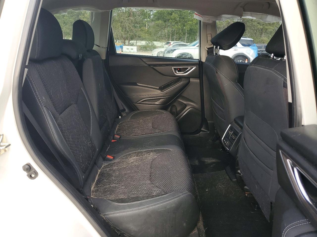 2021 SUBARU FORESTER