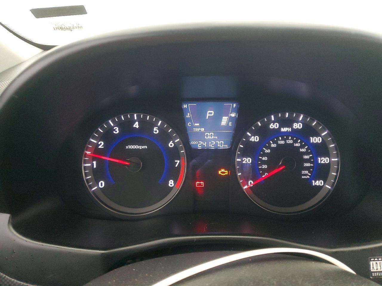 2013 HYUNDAI ACCENT