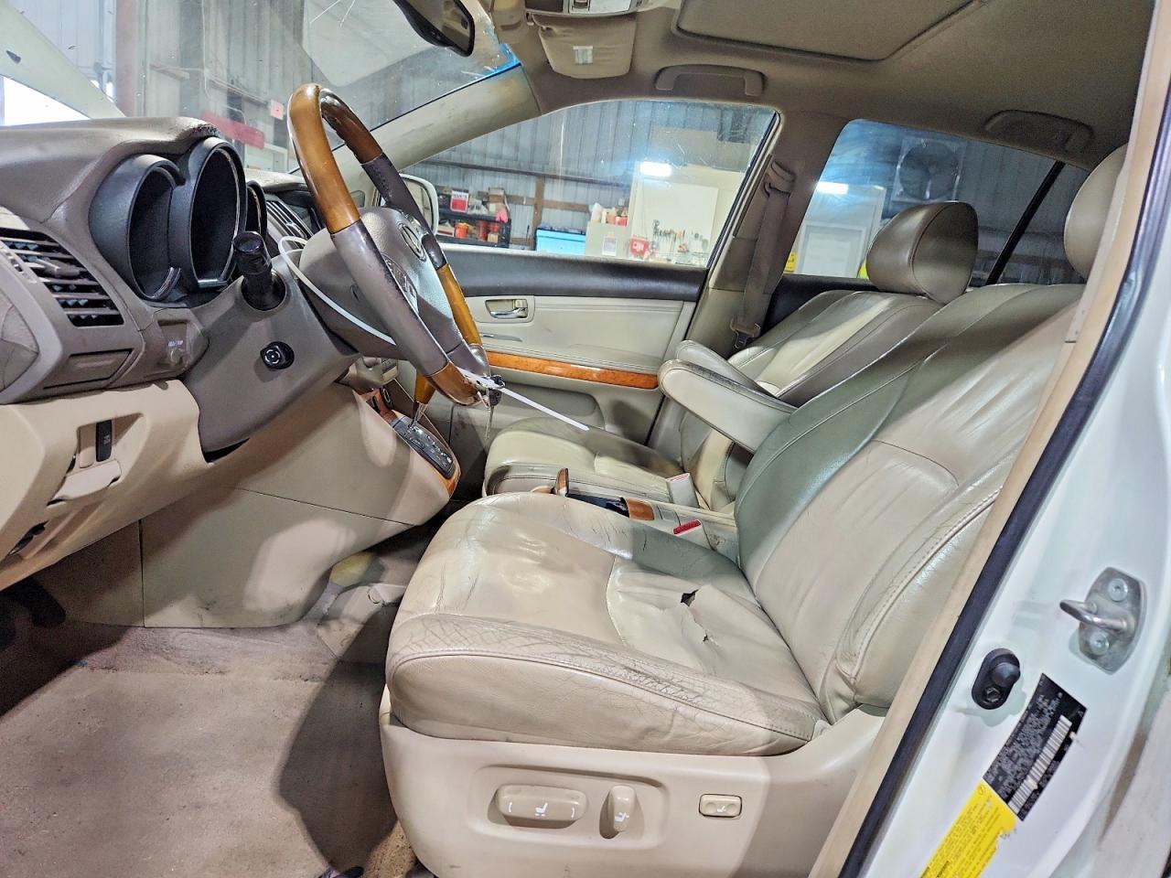 2005 LEXUS Rx 330