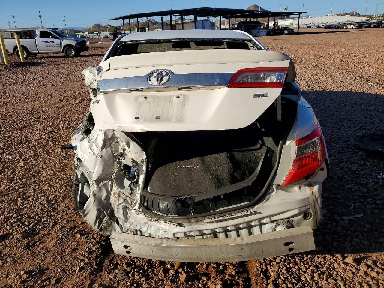 2012 TOYOTA CAMRY