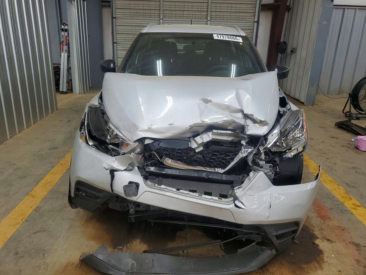 2018 NISSAN KICKS