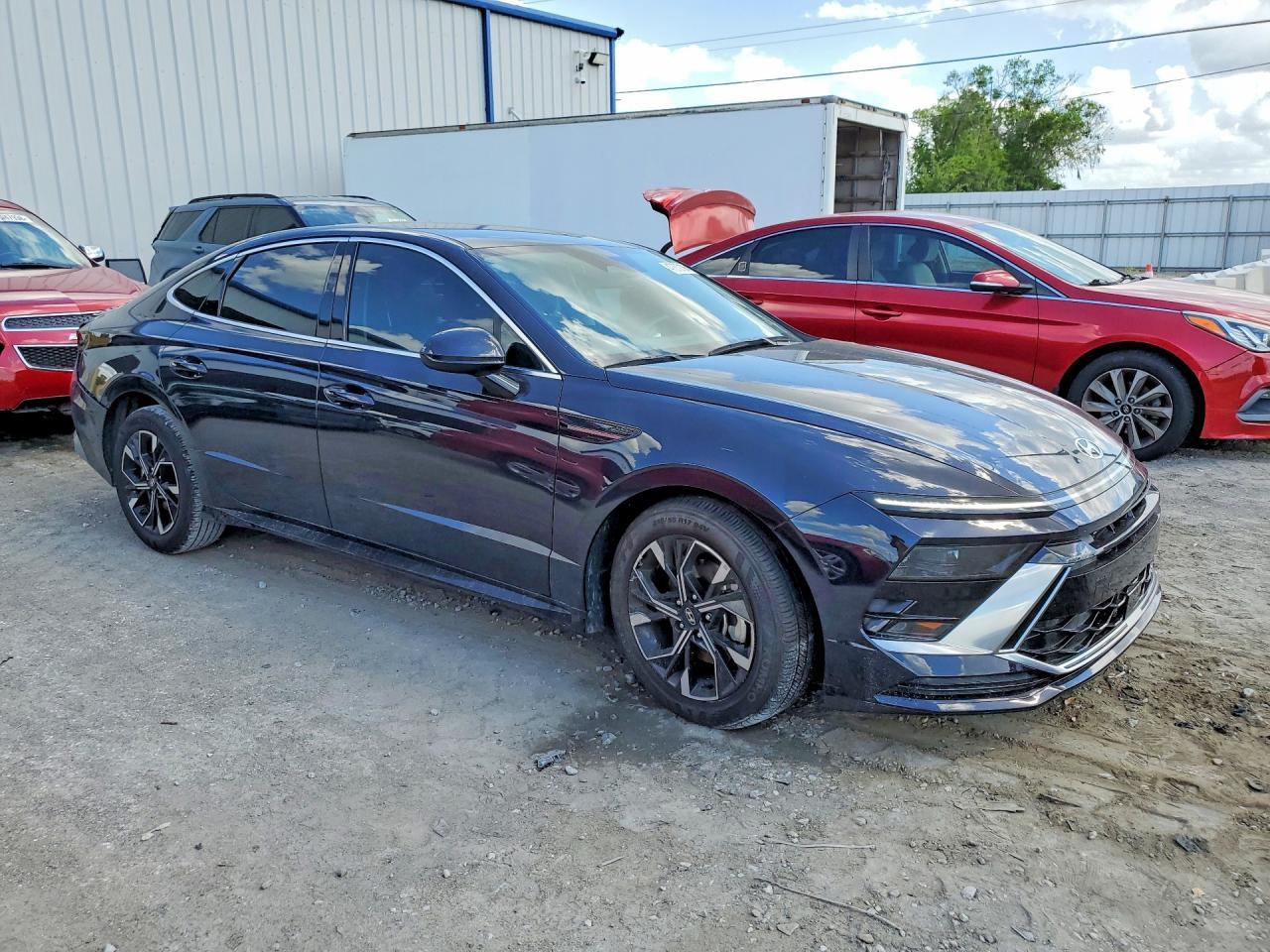 2025 HYUNDAI SONATA