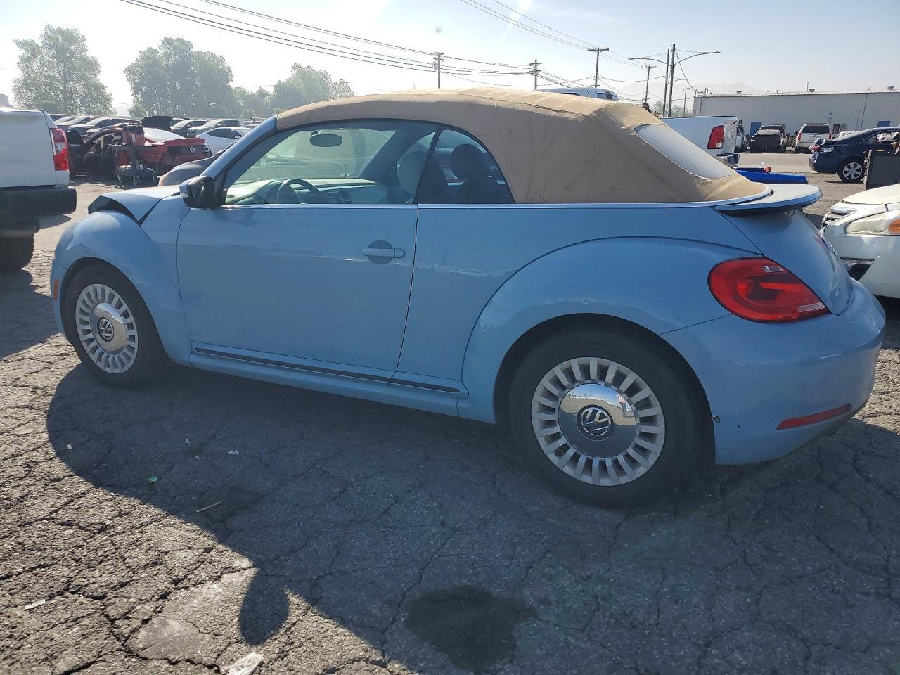 2015 VOLKSWAGEN Beetle