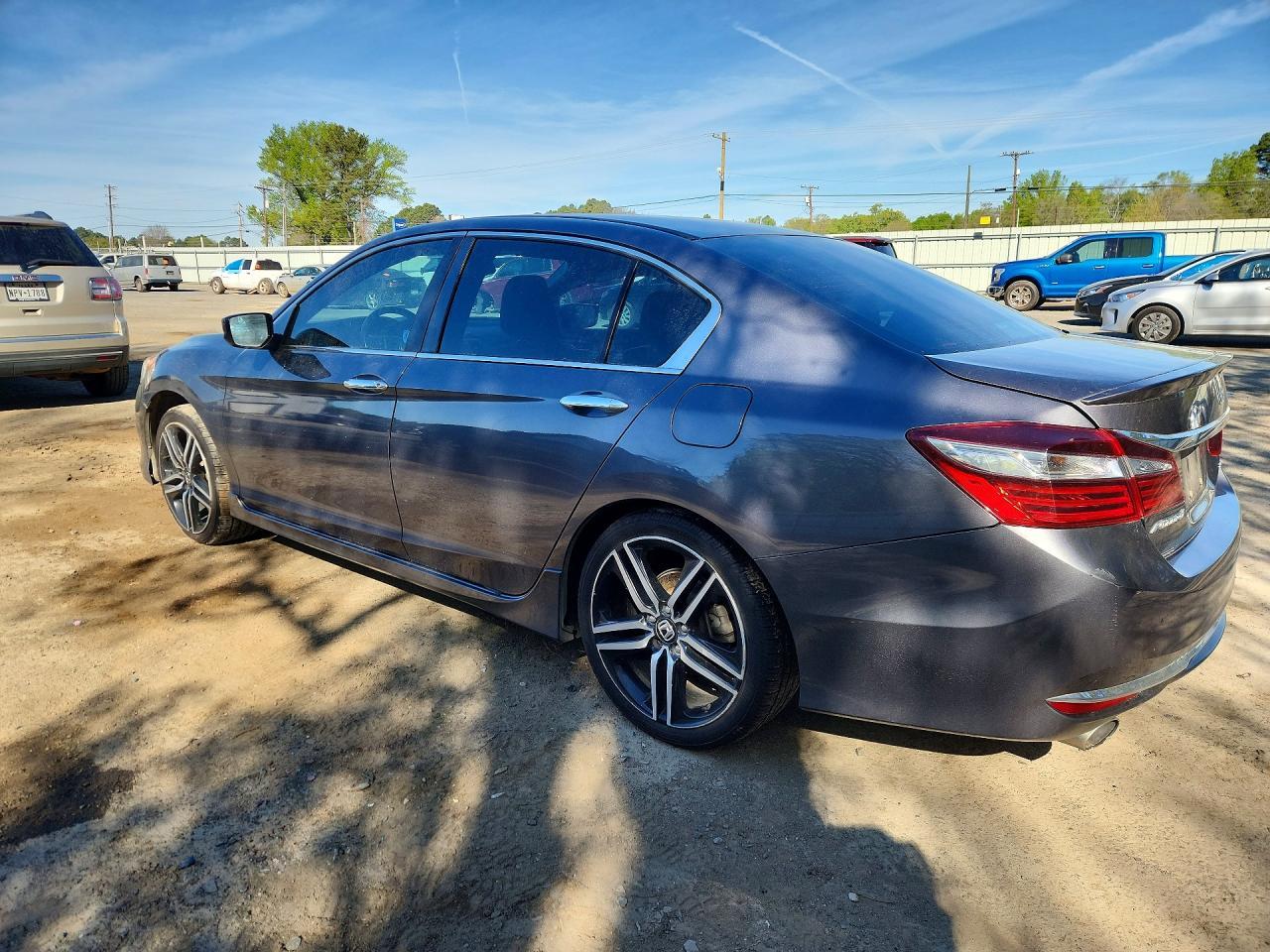 2017 HONDA ACCORD