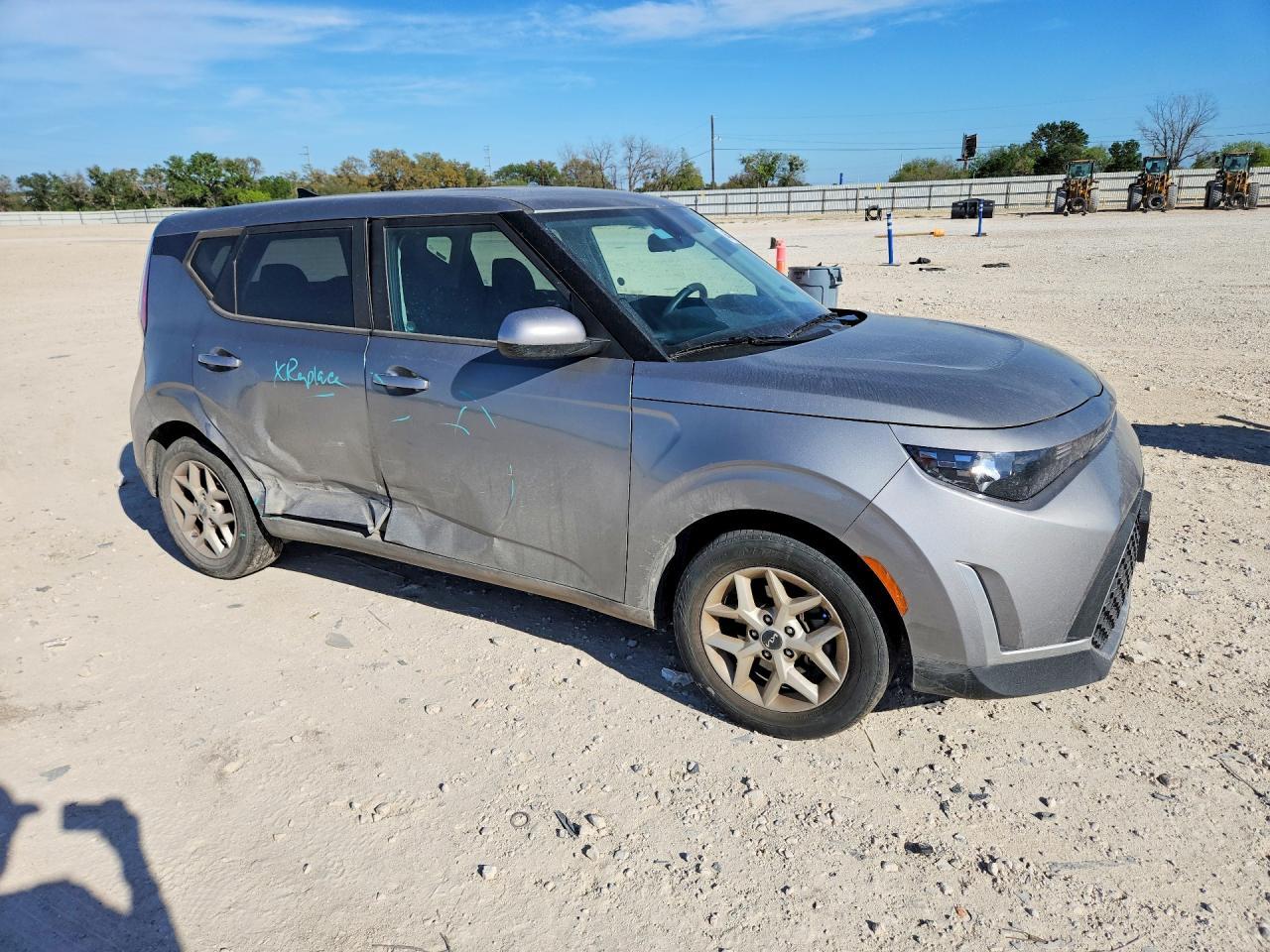 2023 KIA SOUL