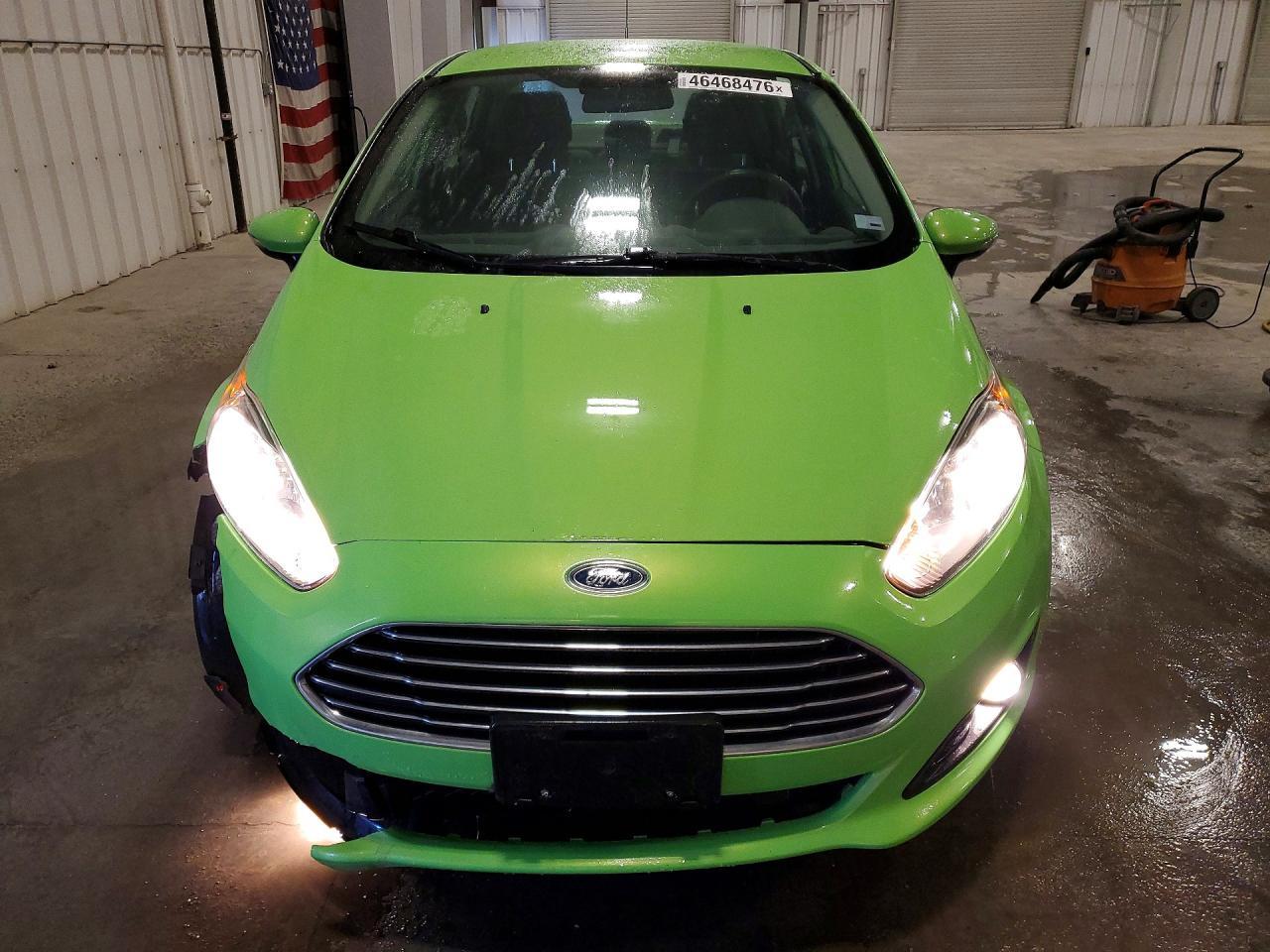 2014 FORD Fiesta