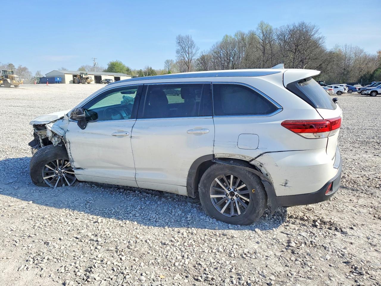 2017 TOYOTA HIGHLANDER