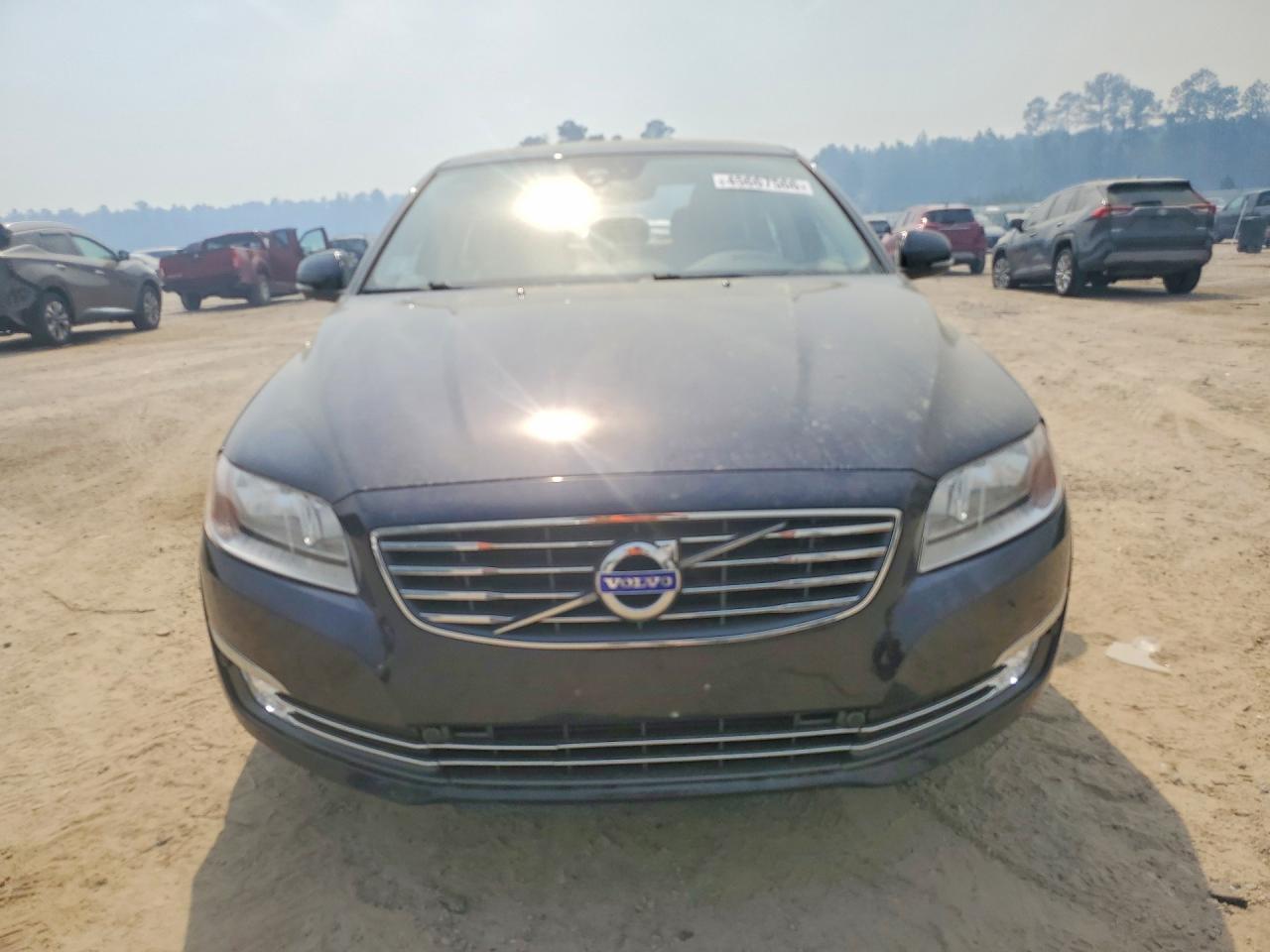 2016 VOLVO S80