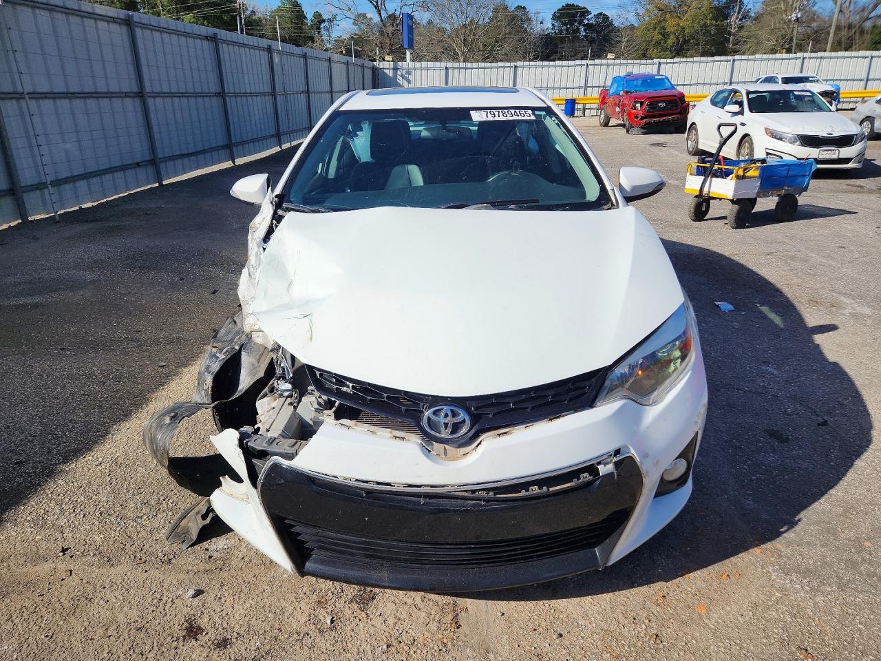 2016 TOYOTA COROLLA