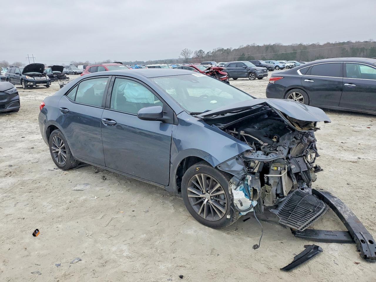 2017 TOYOTA COROLLA