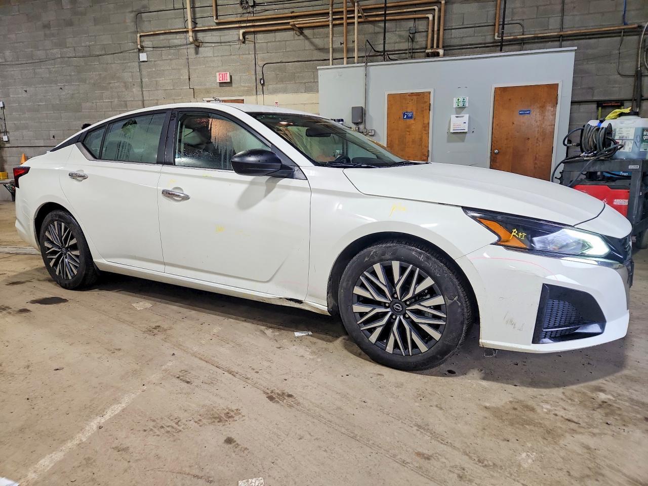 2025 NISSAN ALTIMA