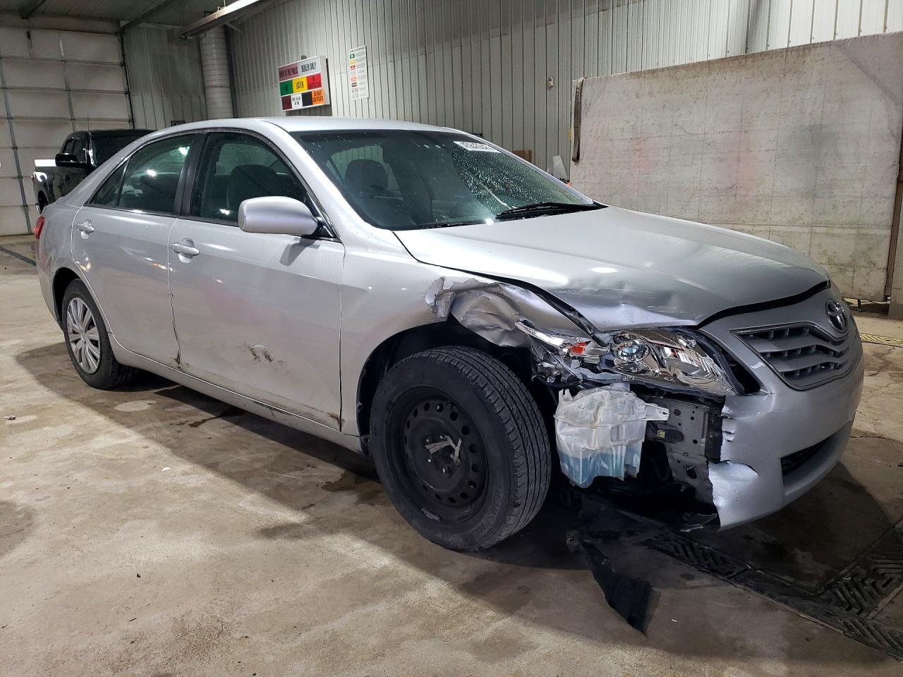 2010 TOYOTA CAMRY