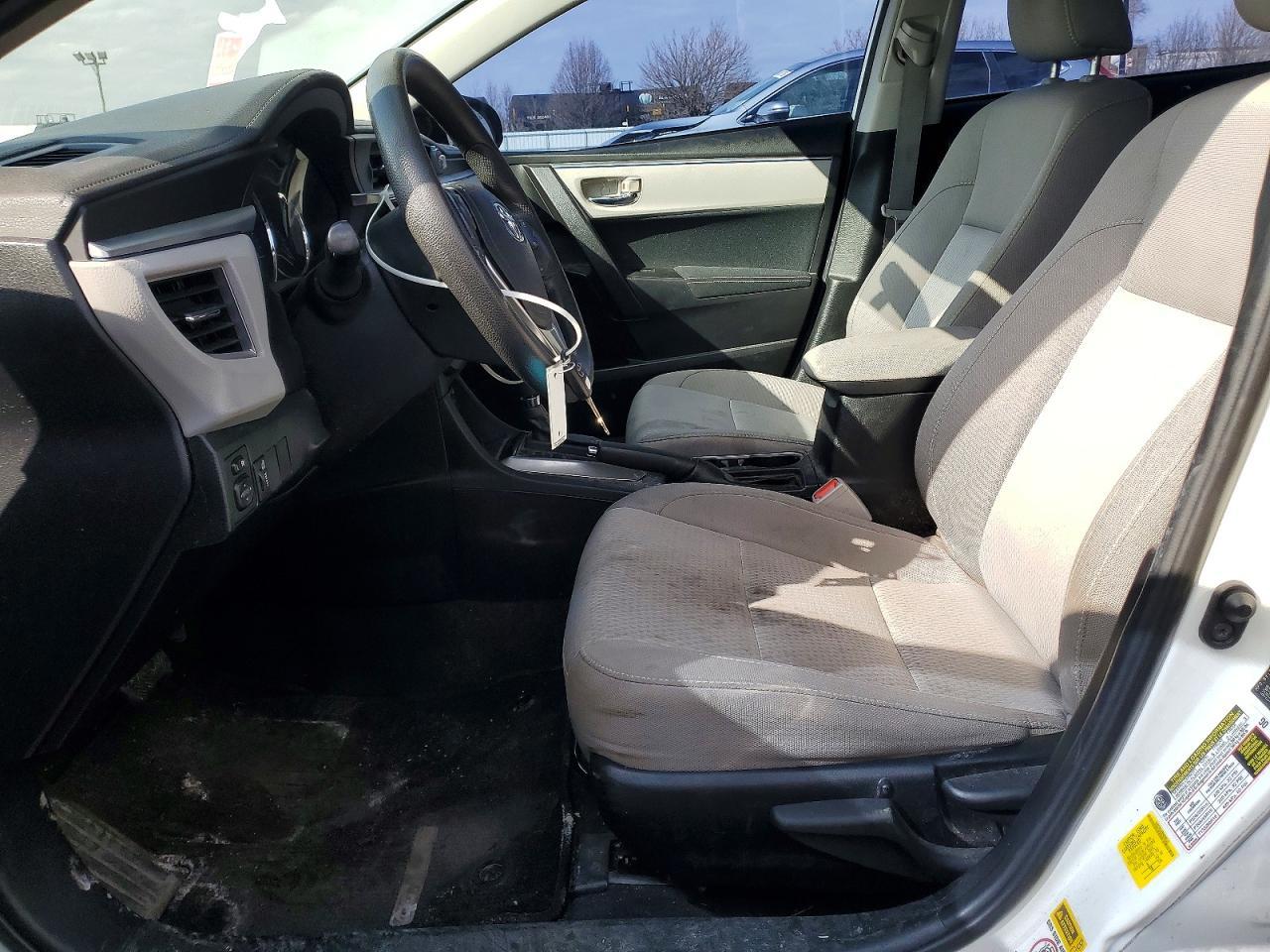2015 TOYOTA COROLLA