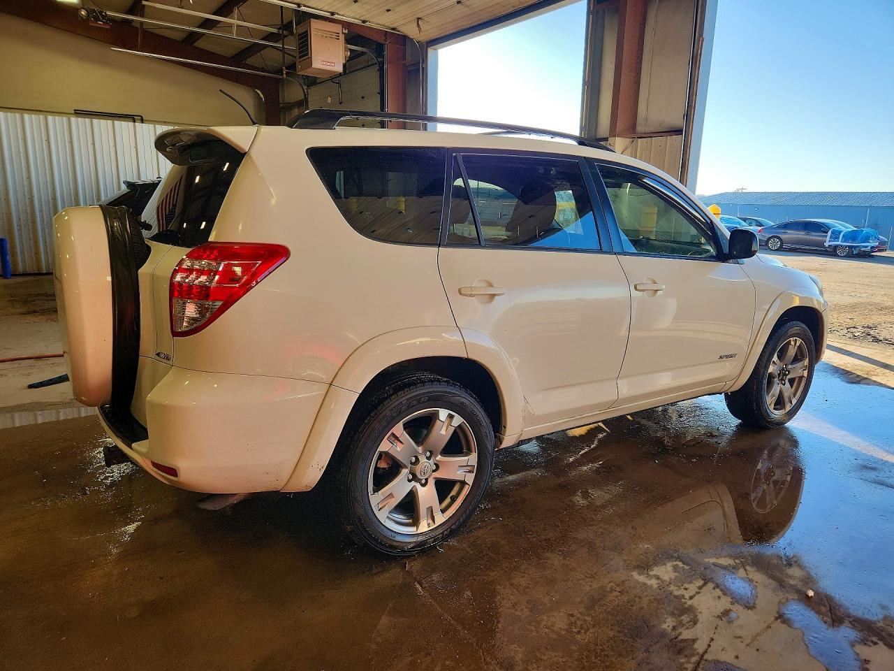 2010 TOYOTA RAV4