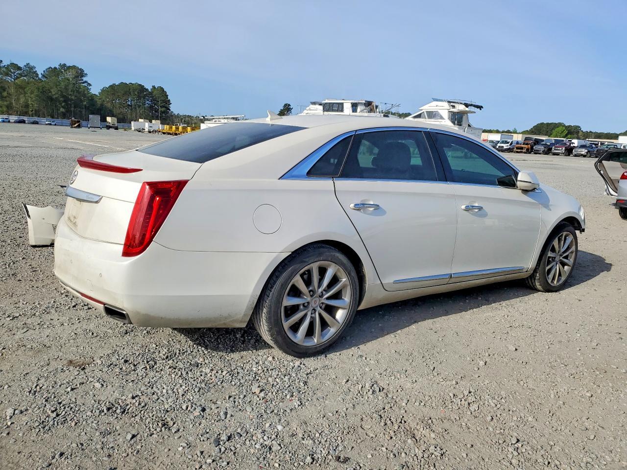 2014 CADILLAC XTS
